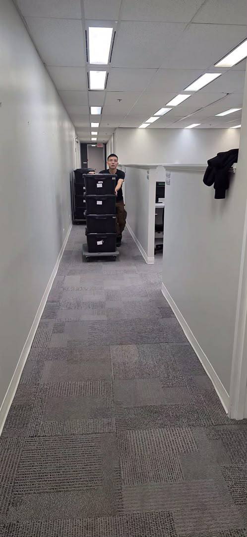 Moving crew